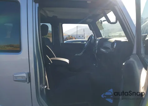 2012 Jeep Wrangler Unlimited Rubicon from USA, damaged, VIN 1C4HJWFG1CL103910